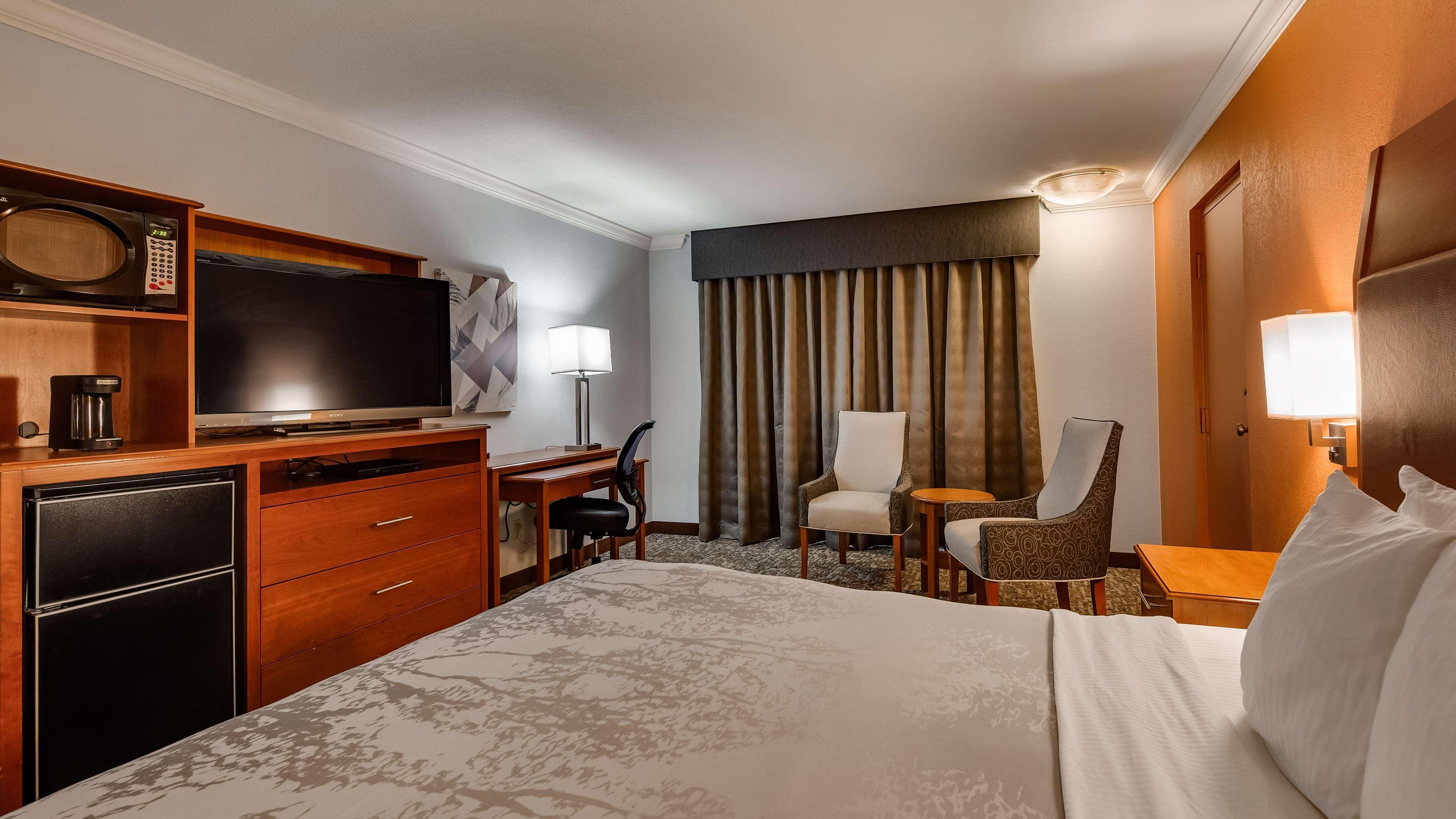 Best Western Angus Inn Great Bend Dış mekan fotoğraf