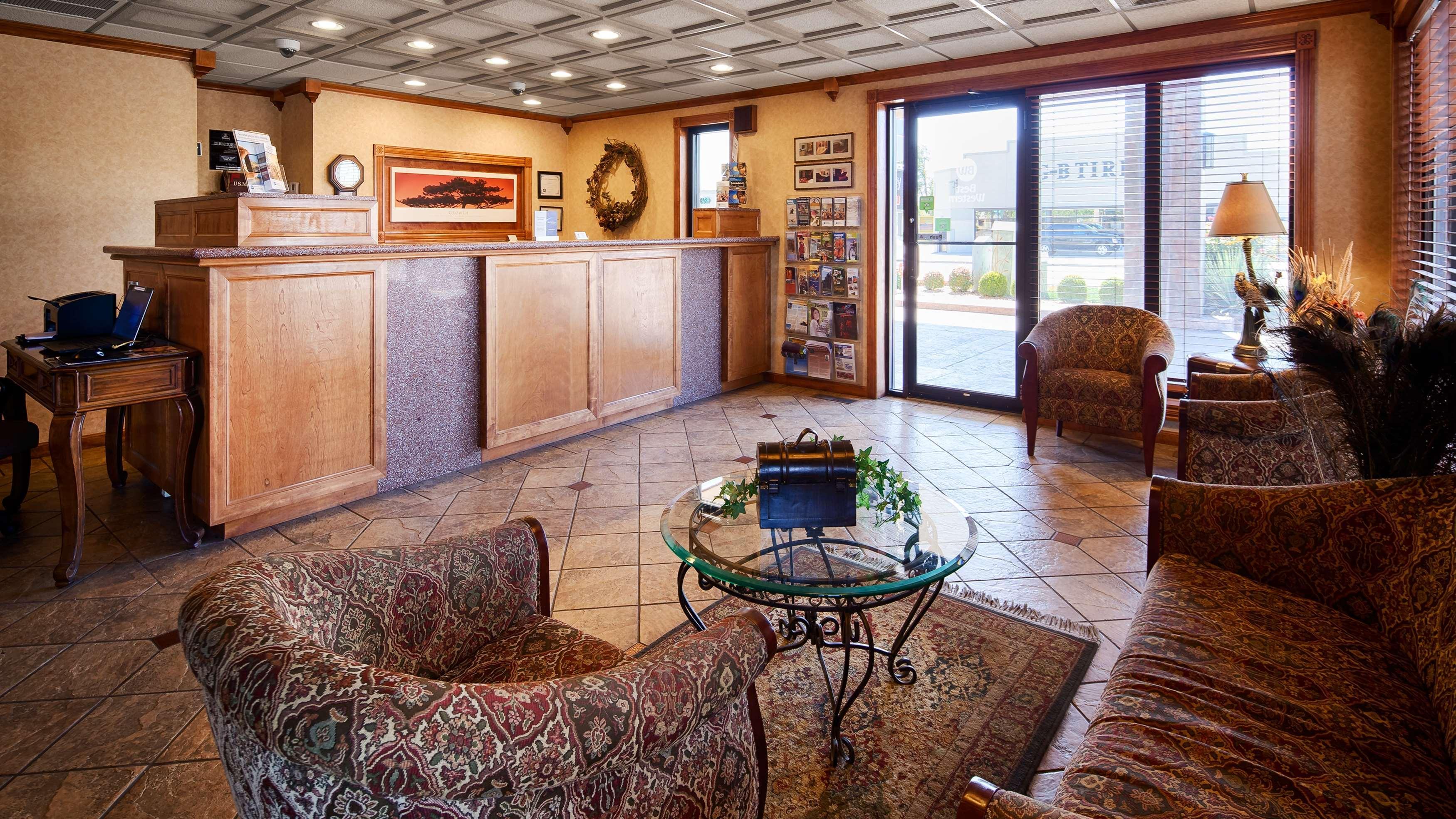 Best Western Angus Inn Great Bend Dış mekan fotoğraf
