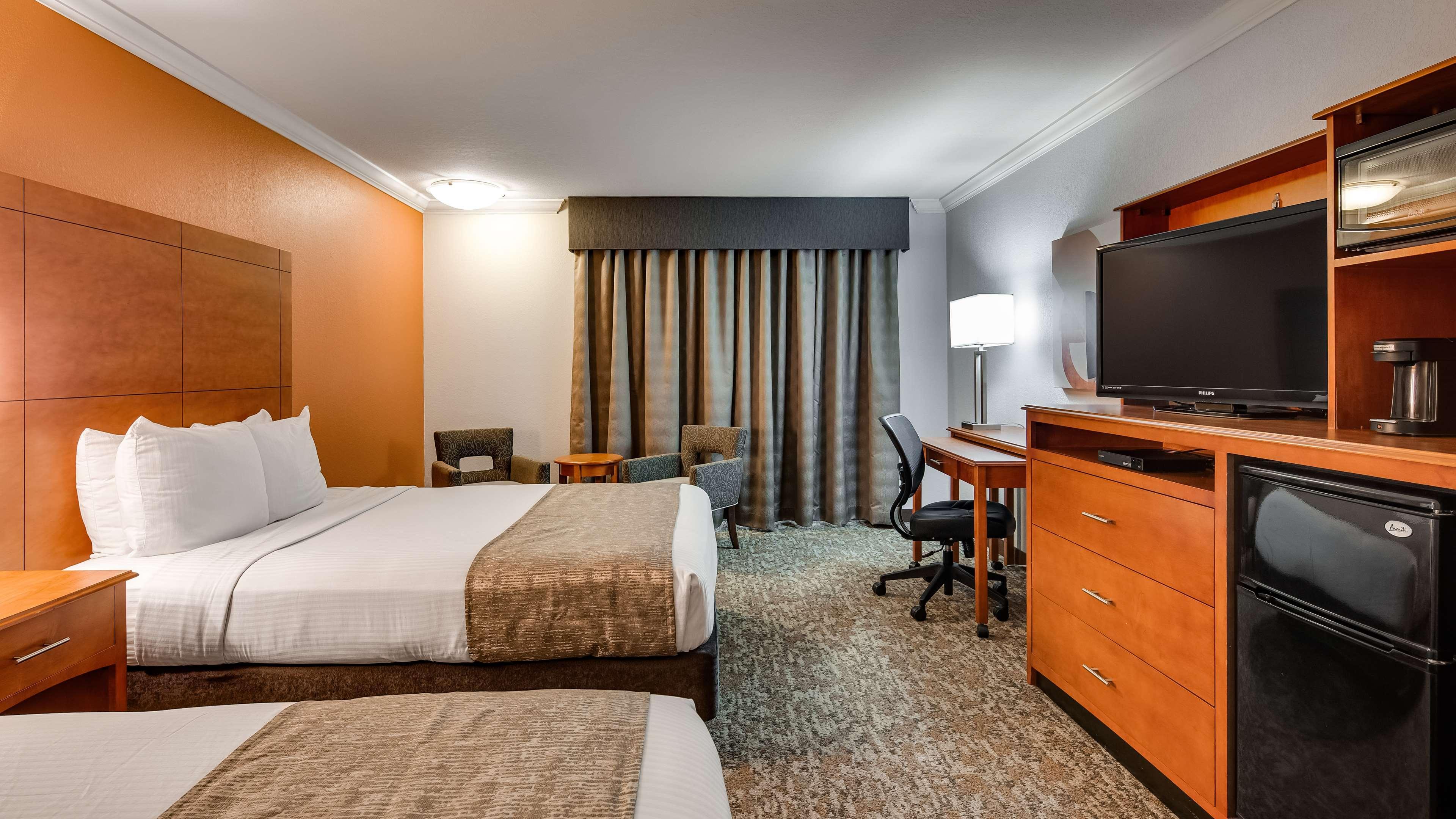 Best Western Angus Inn Great Bend Dış mekan fotoğraf