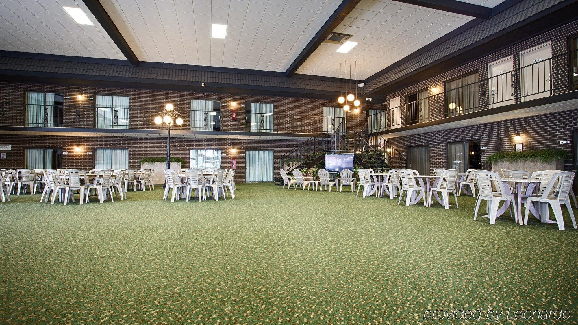 Best Western Angus Inn Great Bend Dış mekan fotoğraf