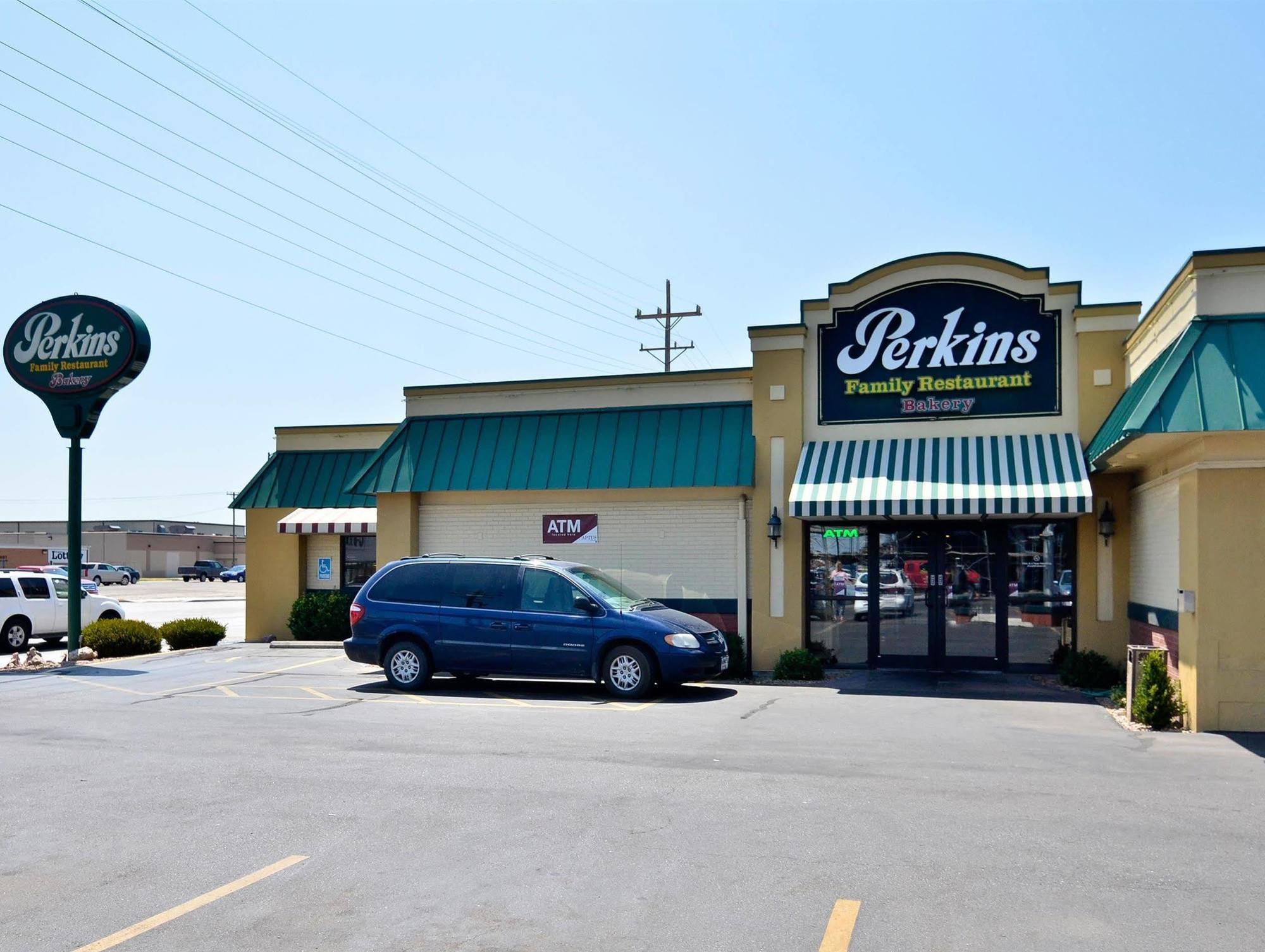 Best Western Angus Inn Great Bend Dış mekan fotoğraf